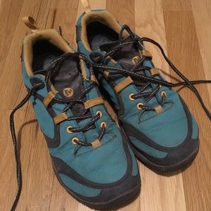 Merrell Proterra GTX hiking shoe size 8